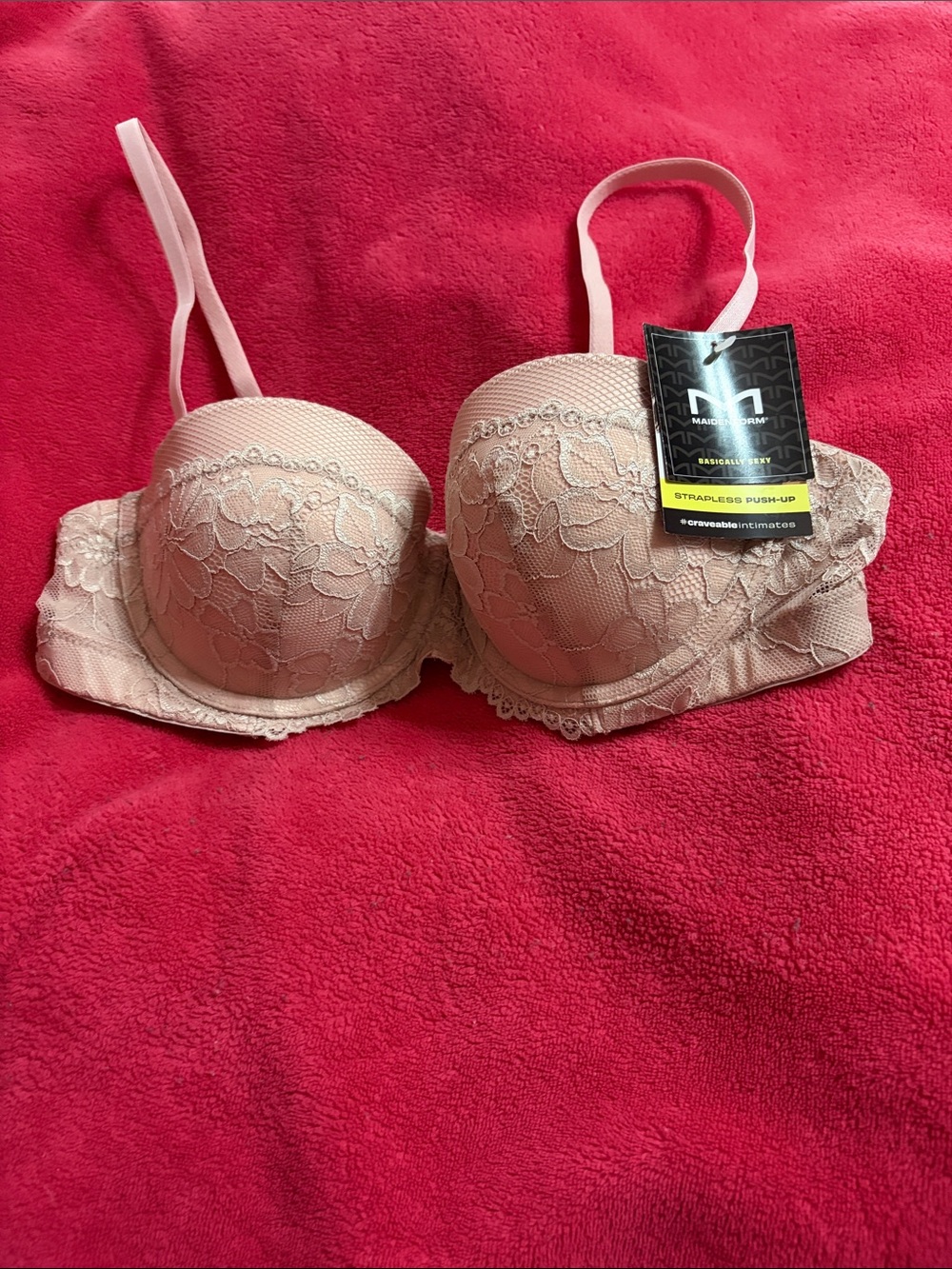 Maidenform Blush Lace Strapless Push-Up Bra with Removable Straps Convertible
